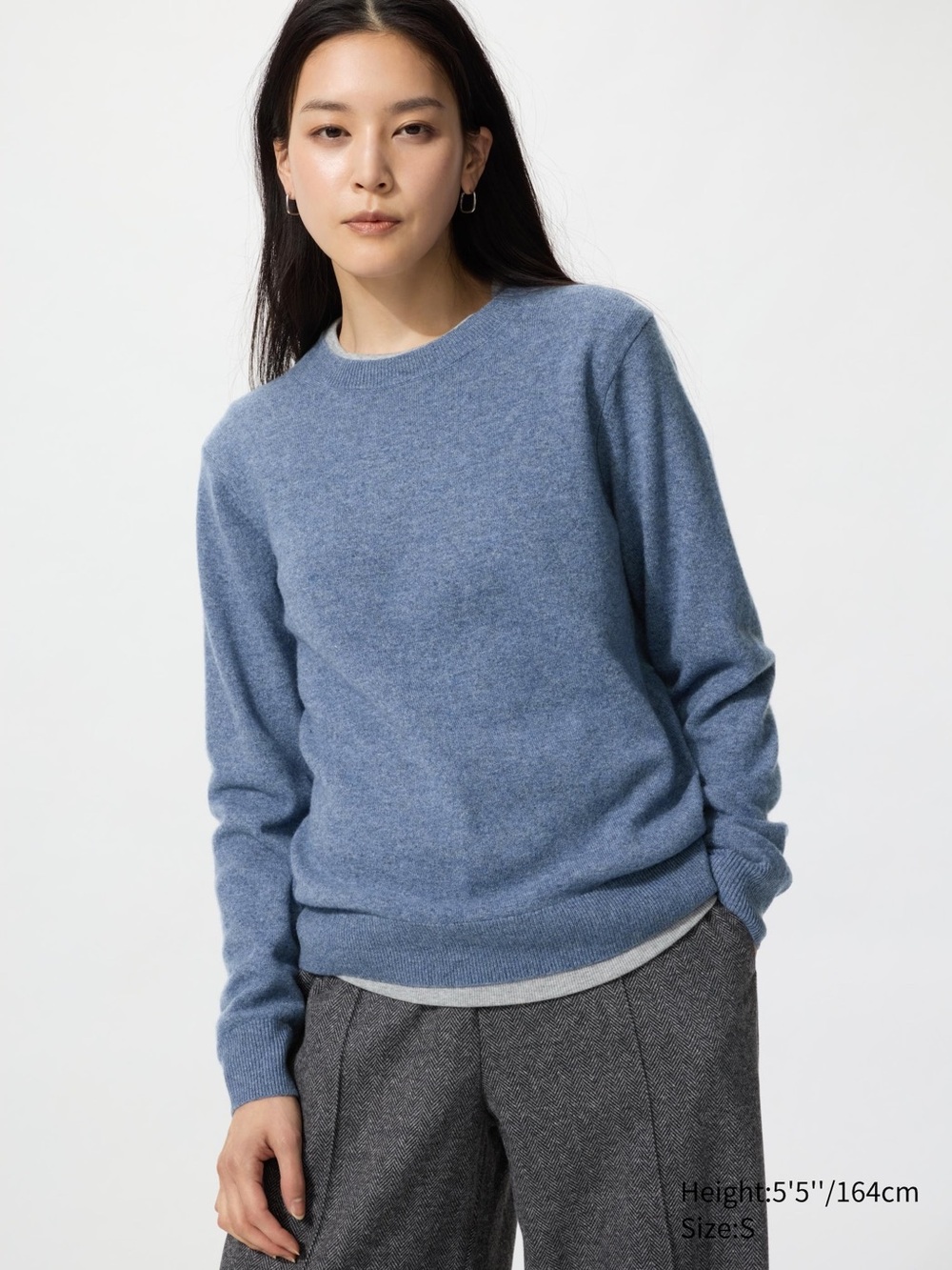 Uniqlo 100% cashmere sweater blue crew capsule